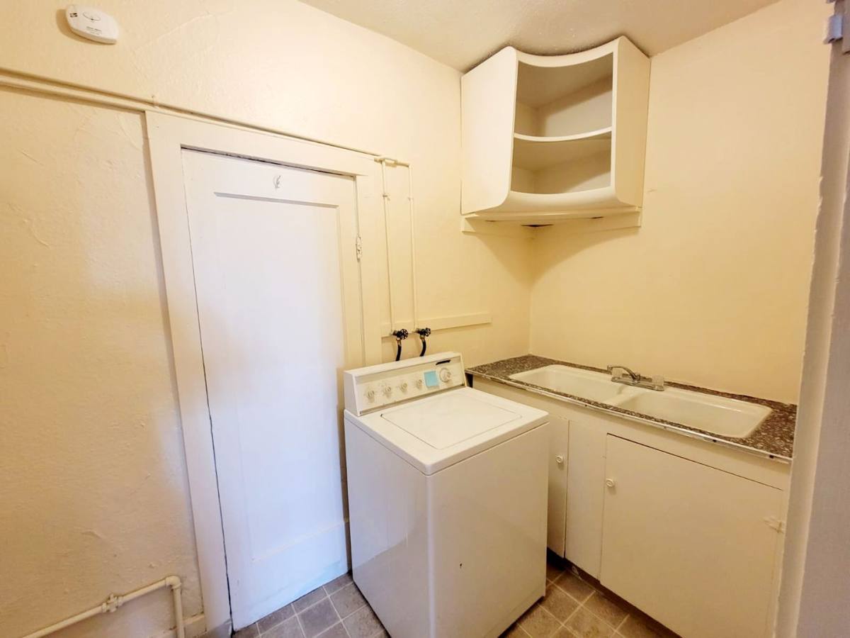 Apartment for rent at 327 3rd Ave, Longmont, CO 80501