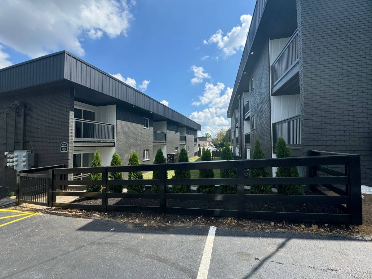 Apartment for rent at 201 Lakeshore Dr, Lexington, KY 40502