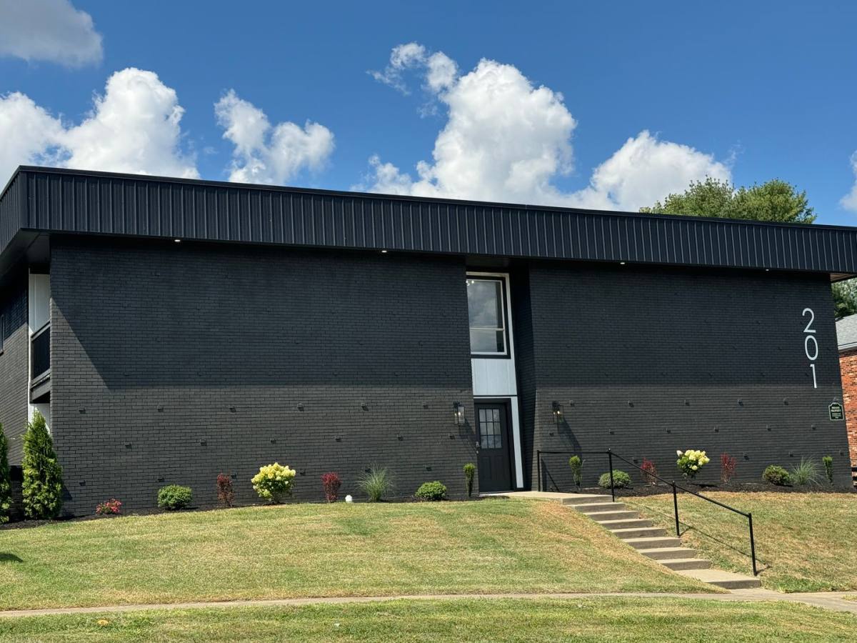 Apartment for rent at 201 Lakeshore Dr, Lexington, KY 40502