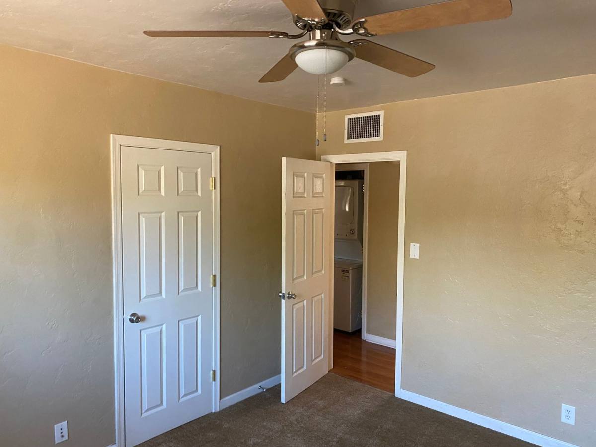 Townhouse for rent at 1546 E 8th St, Tucson, AZ 85719