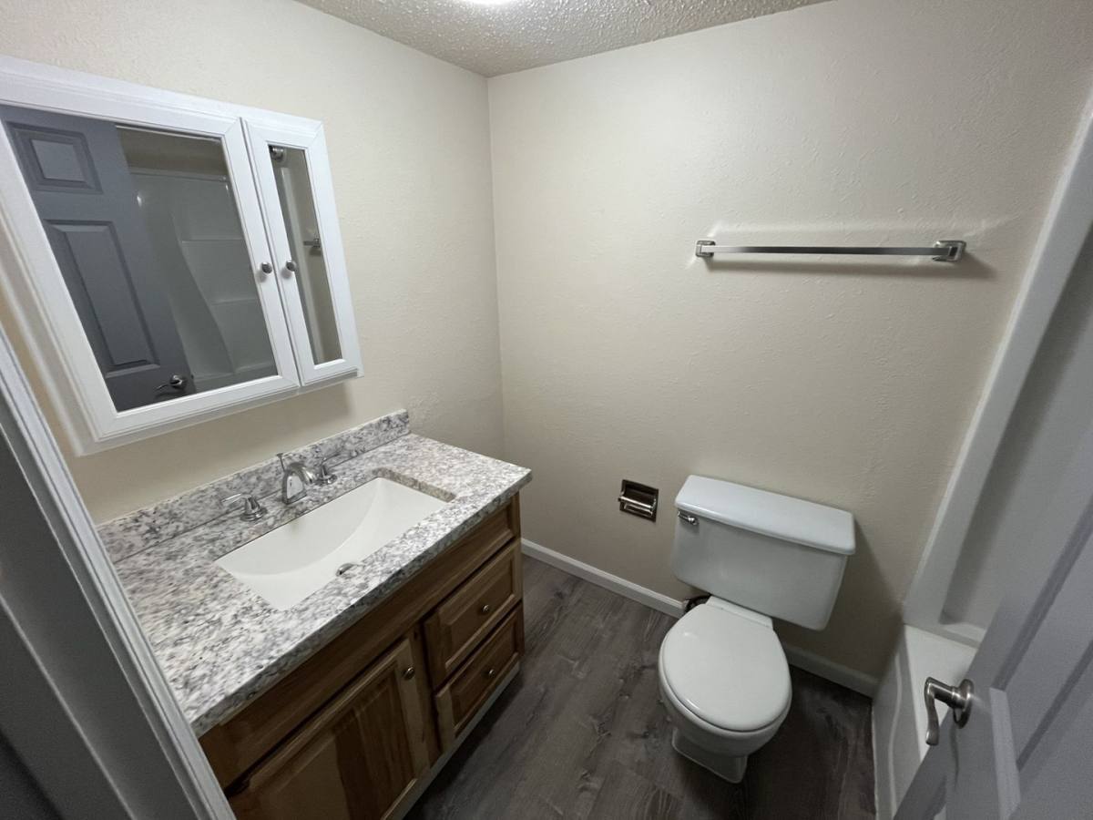 Apartment for rent at 825 Partridge St #114, Duluth, MN 55811