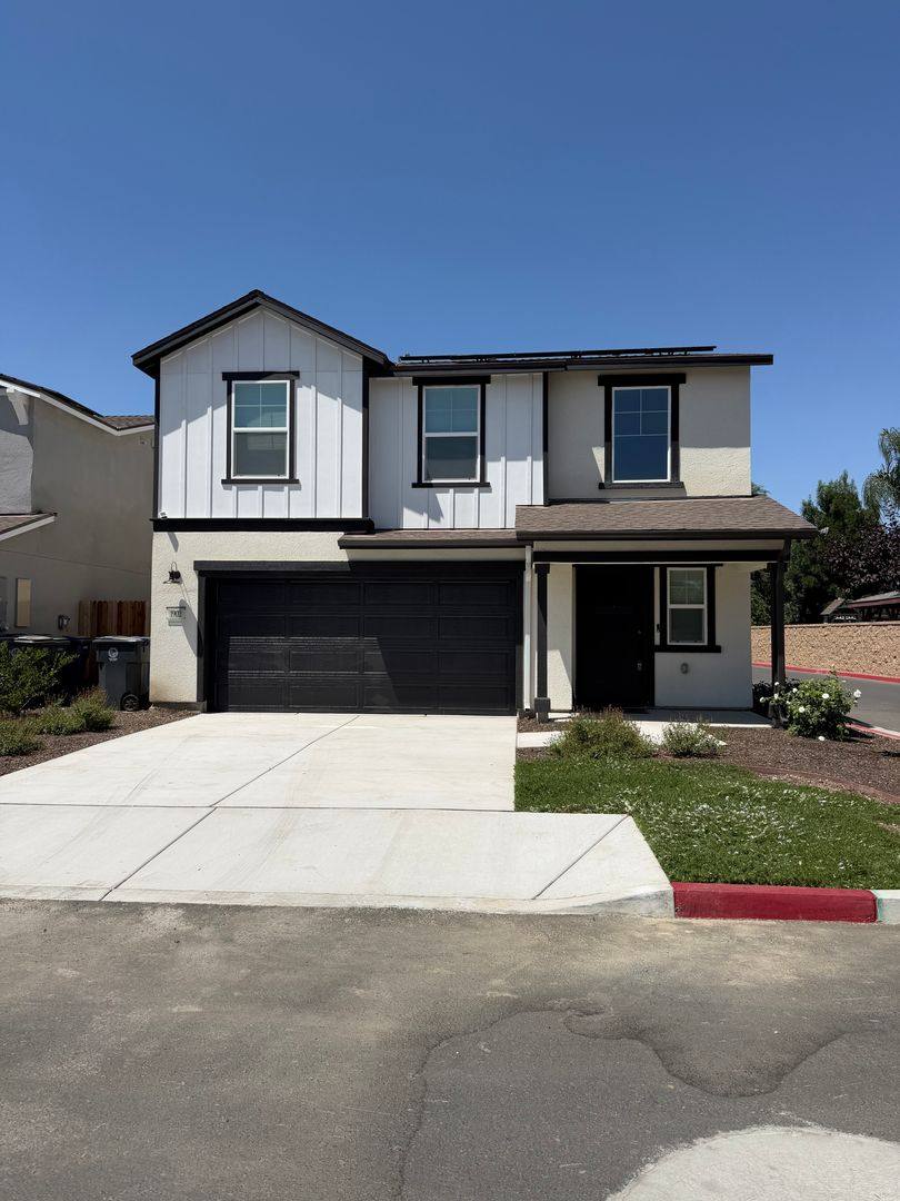 House for rent at 1902 Oak Meadow Court, Tulare, CA 93274