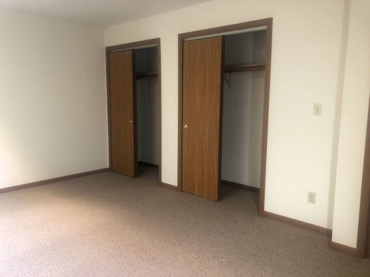 Apartment for rent at 1036 W Hillview Dr, Whitewater, WI 53190