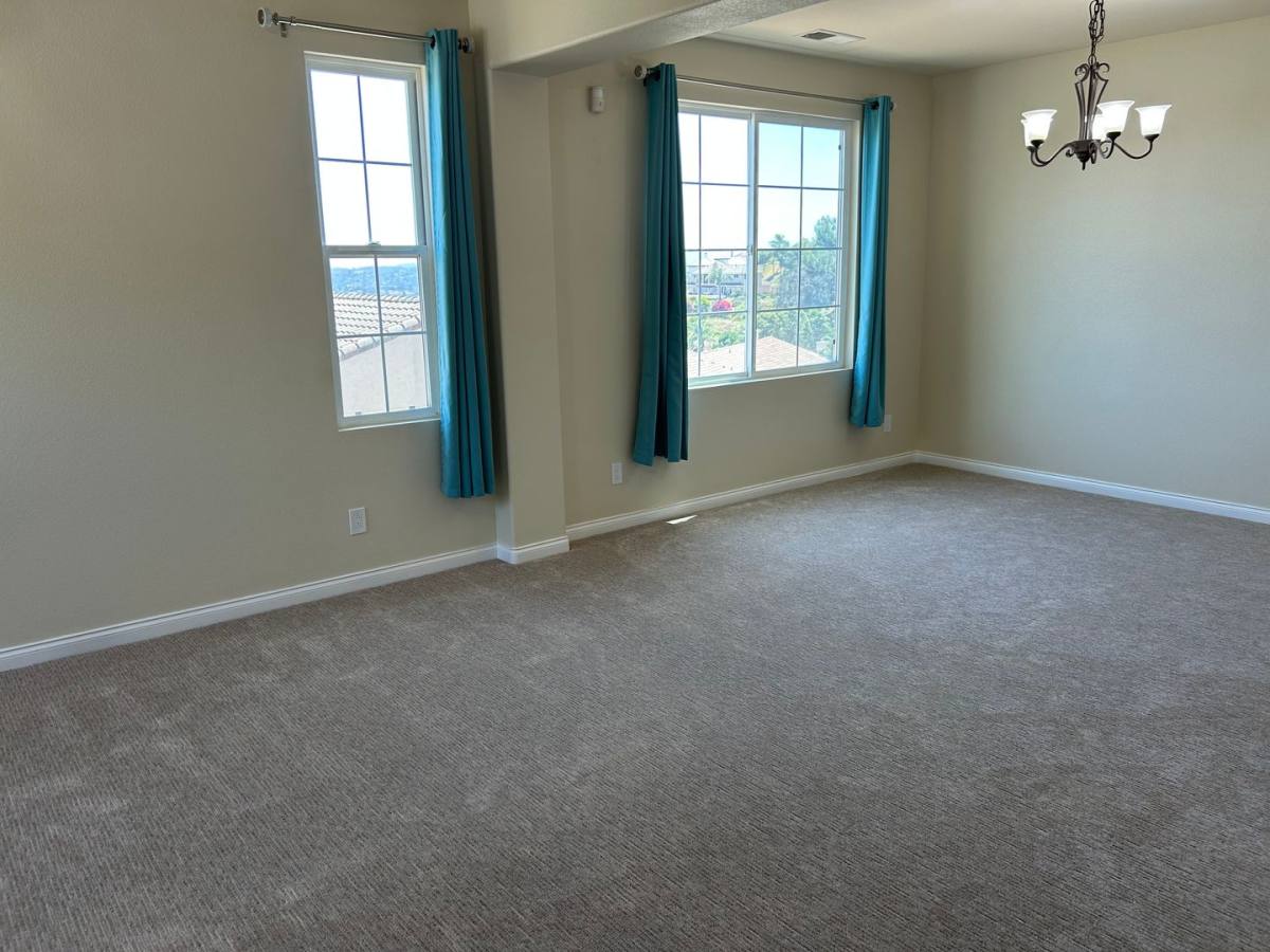 House for rent at 1651 Daybreak Place, Escondido, CA 92027