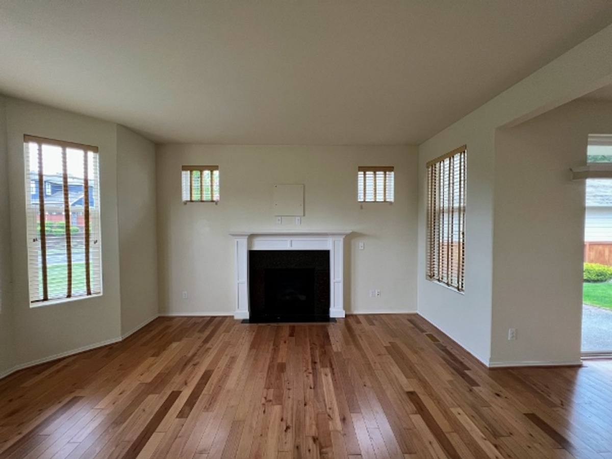 House for rent at 9212 Campus Glen Dr NE, Olympia, WA 98513