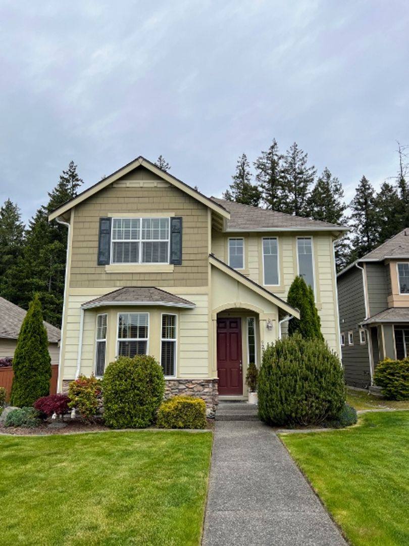 House for rent at 9212 Campus Glen Dr NE, Olympia, WA 98513