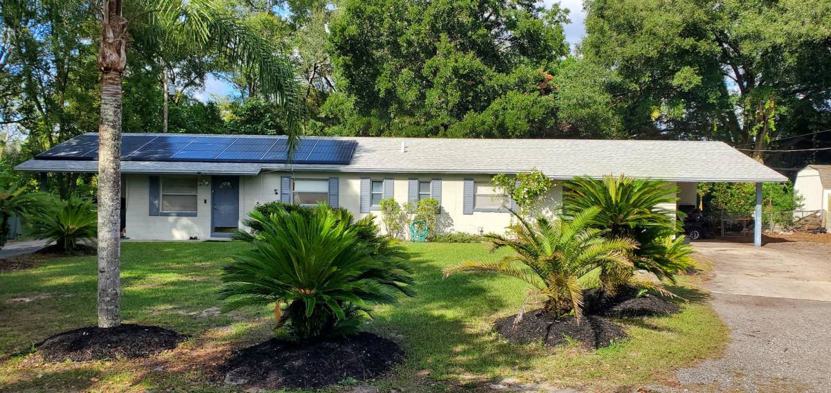 Apartment for rent at 1115 E Oak St, Apopka, FL 32703