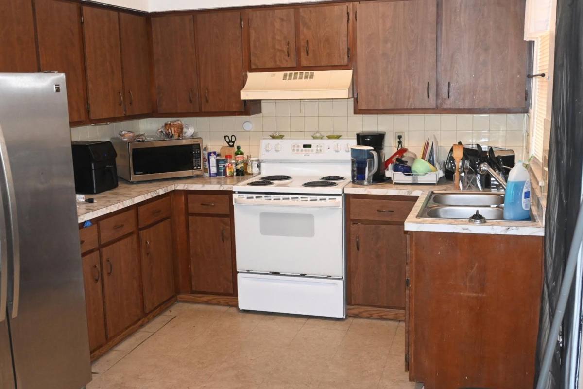 Apartment for rent at 1115 E Oak St, Apopka, FL 32703