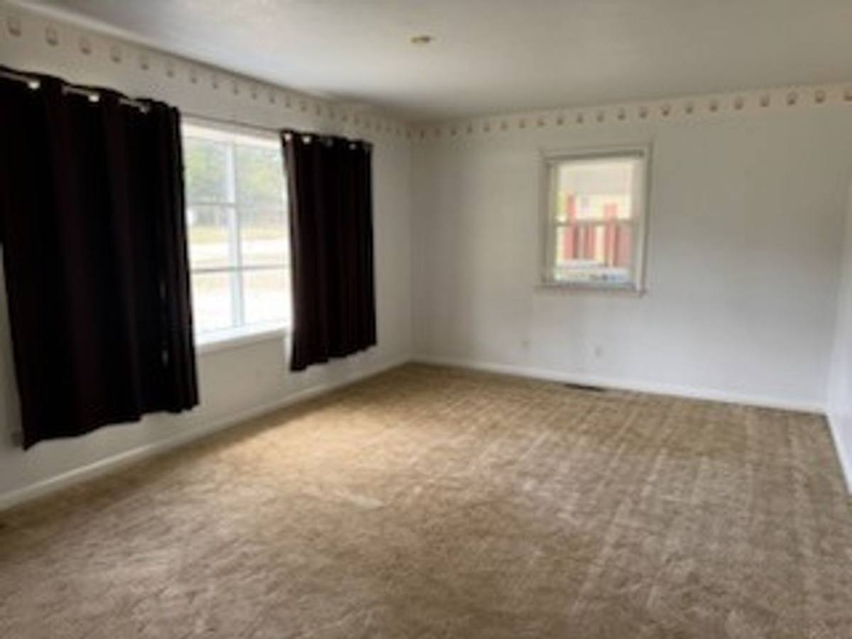 House for rent at 338 Summer Hill Rd, Fayetteville, NC 28303