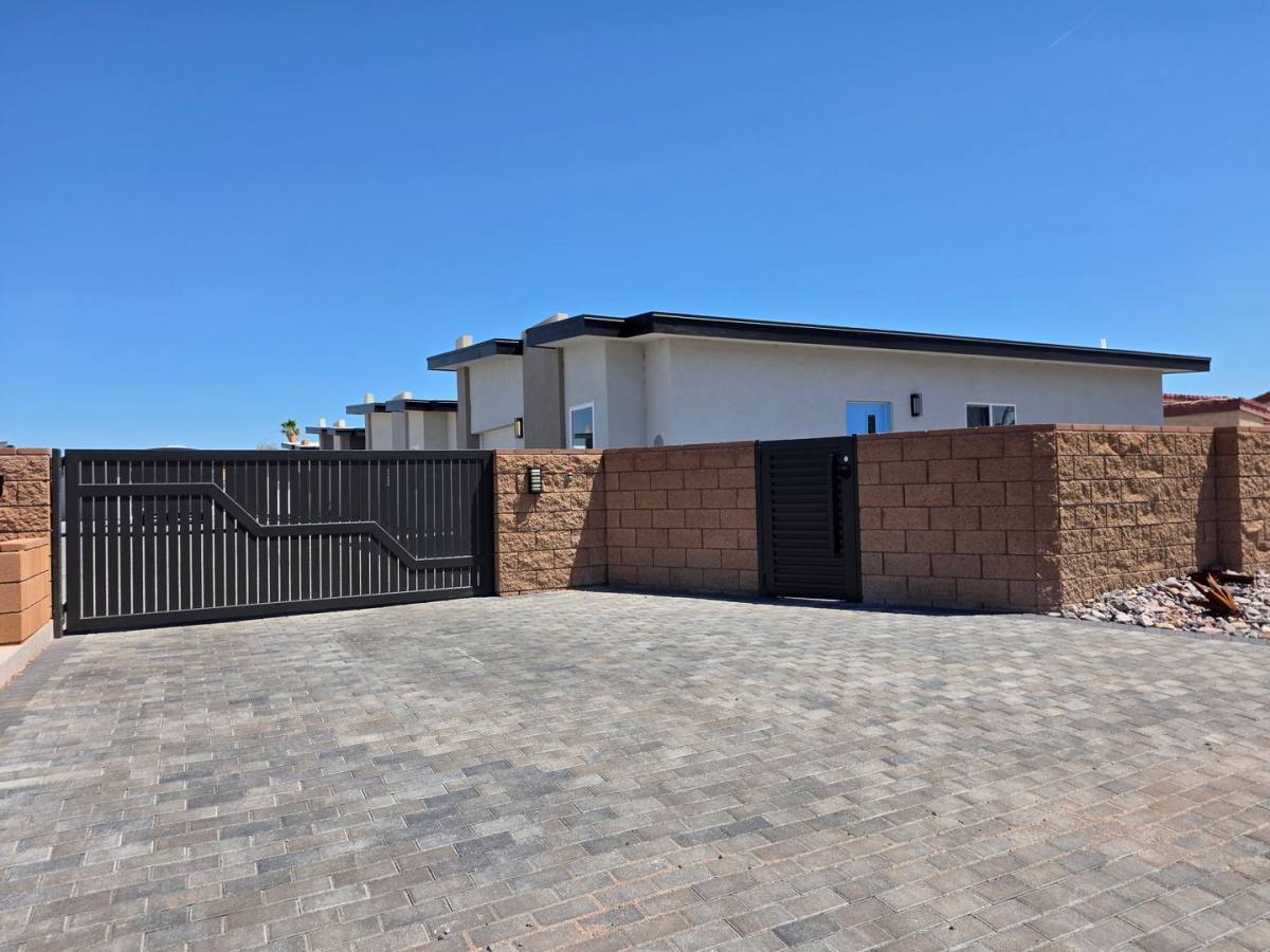 Apartment for rent at 370 Riverfront Dr, Bullhead City, AZ 86442