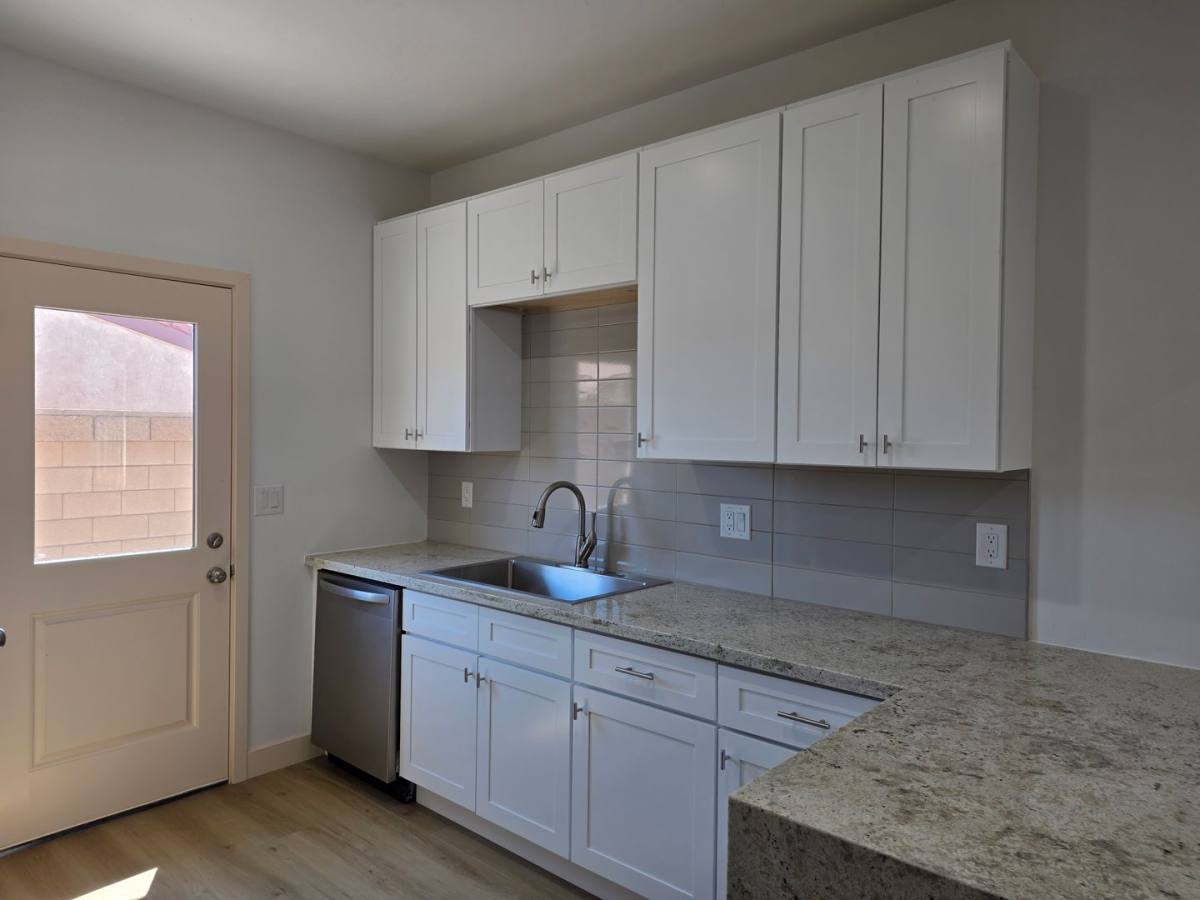 Apartment for rent at 370 Riverfront Dr, Bullhead City, AZ 86442