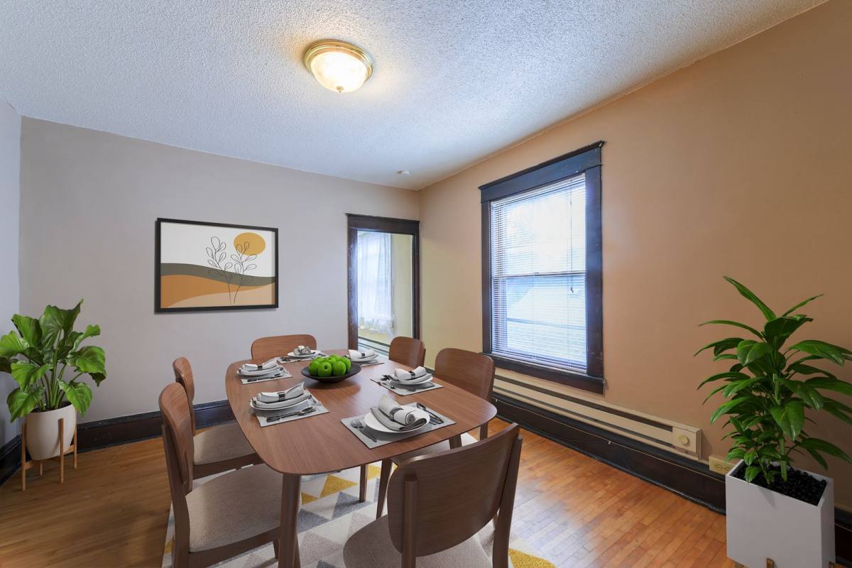 Apartment for rent at 1923 University Ave NE, Minneapolis, MN 55418