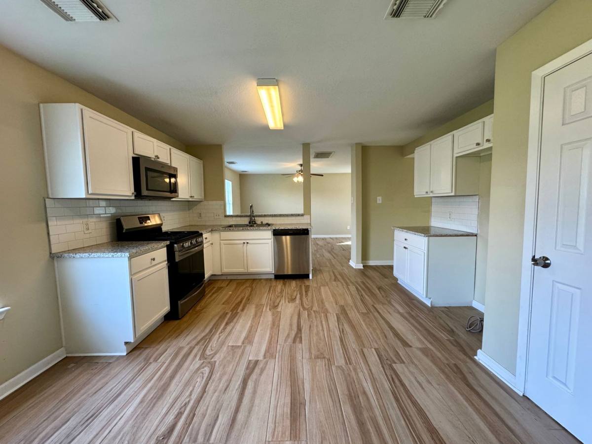 House for rent at 19638 Billineys Park, Katy, TX 77449