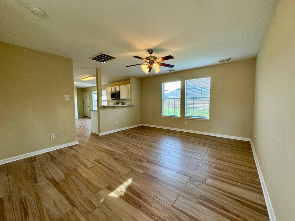 House for rent at 19638 Billineys Park, Katy, TX 77449