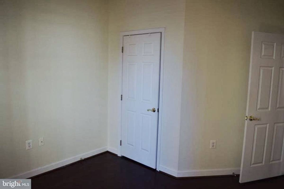 Condo for rent at 2310 14th St N, Arlington, VA 22201