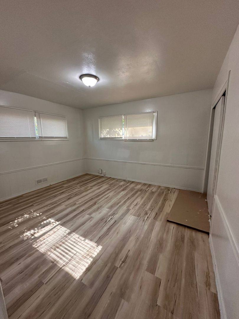 House for rent at 11021 Bristol Terrace, Kansas City, MO 64134