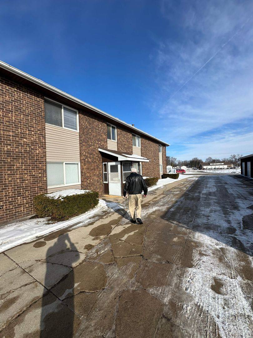 Apartment for rent at 651 6th St SE, Mason City, IA 50401