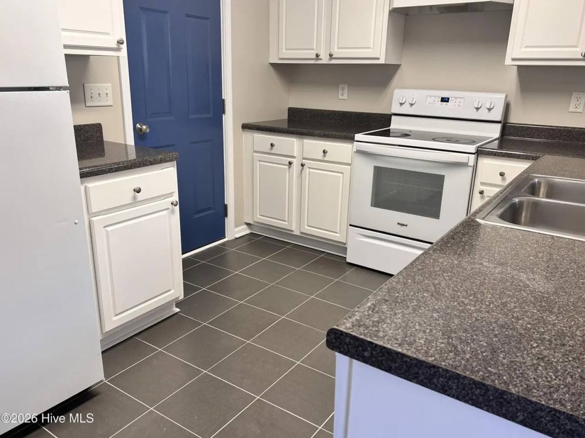 Townhouse for rent at 4068 Winds Ridge Dr, Wilmington, NC 28409