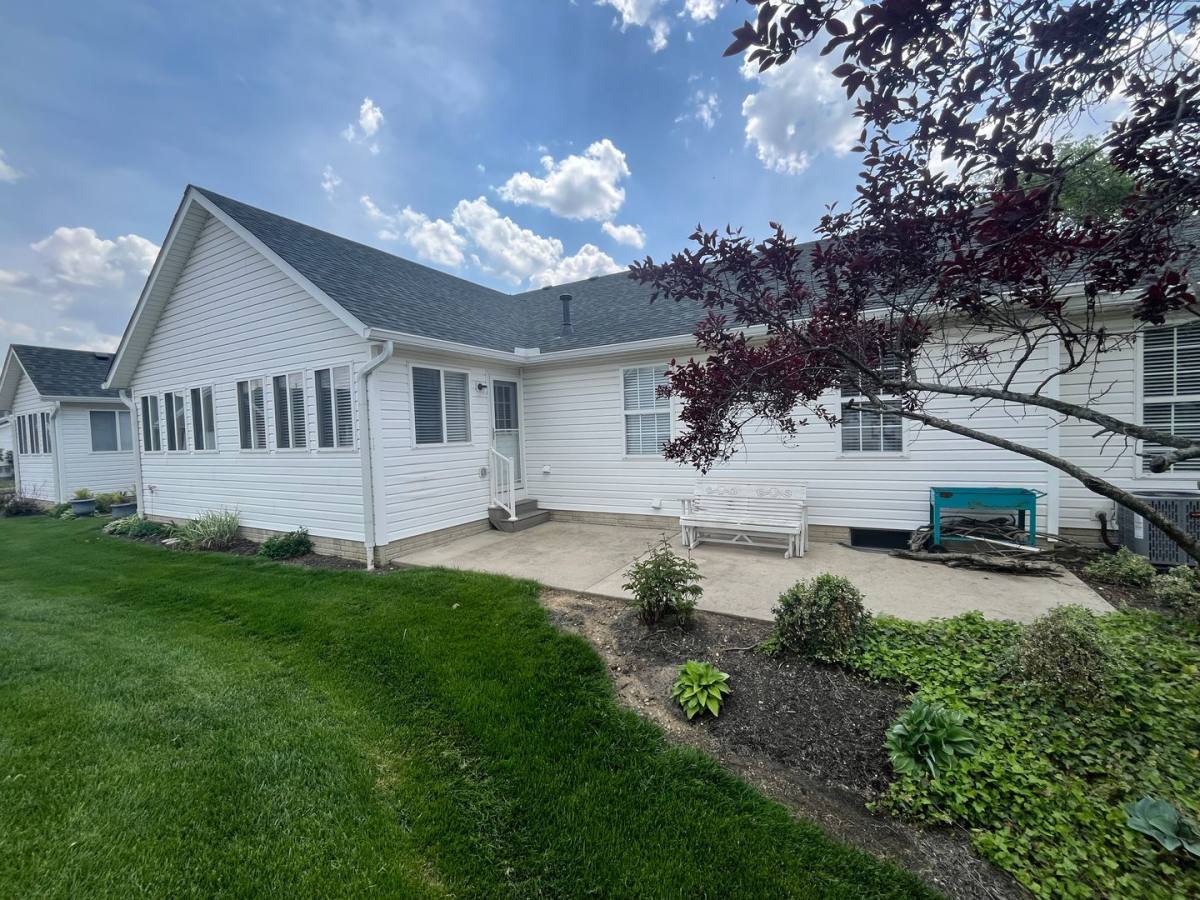 Condo for rent at 8286 Kingfisher Lane, Pickerington, OH 43147