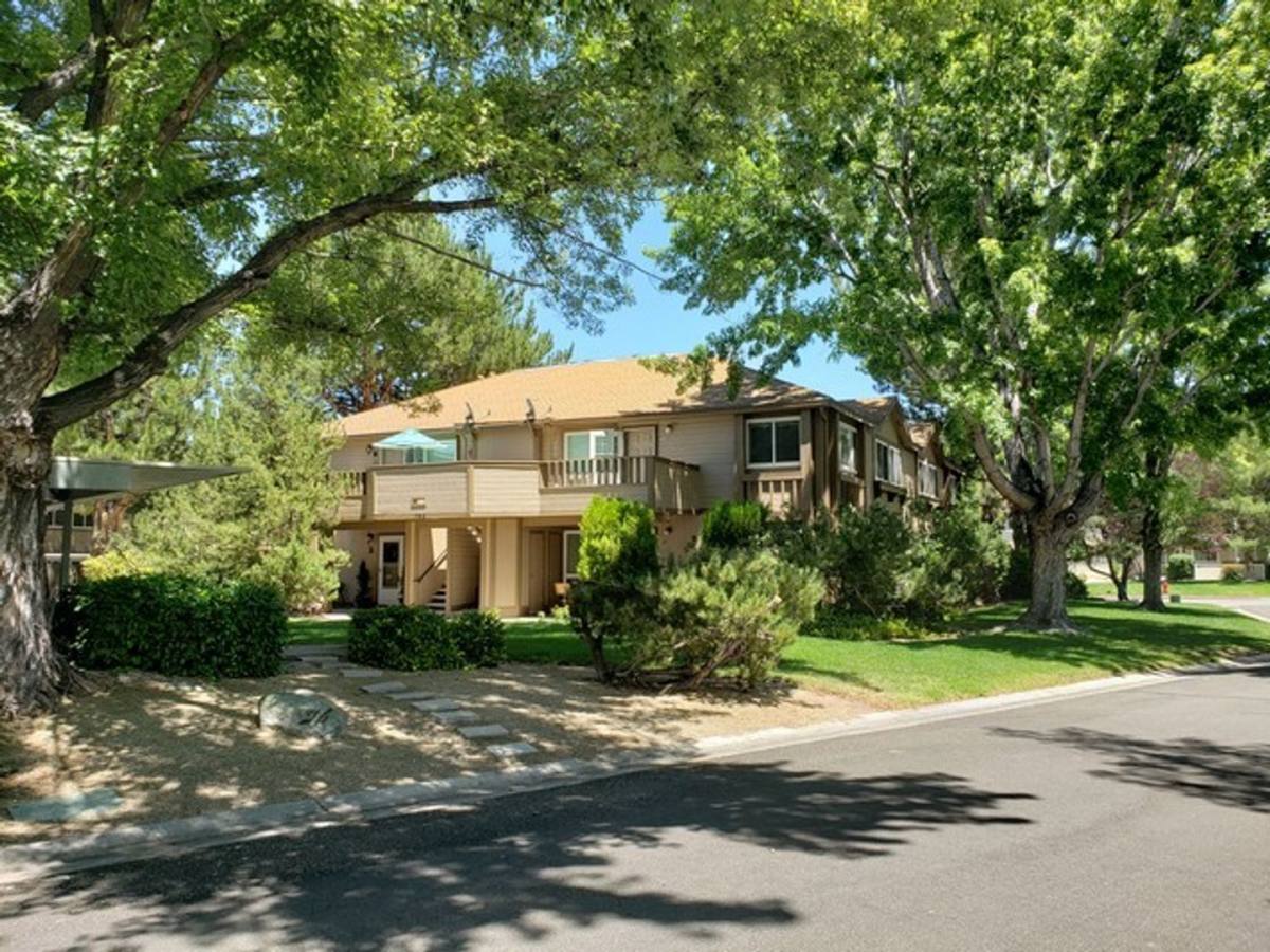 Apartment for rent at 795 Kingston Dr, Reno, NV 89511