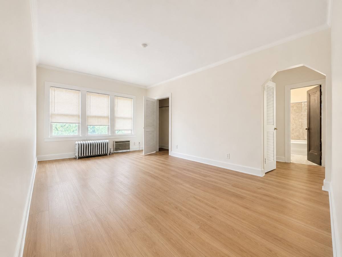 Apartment for rent at 3727 W 159th St, Cleveland, OH 44111