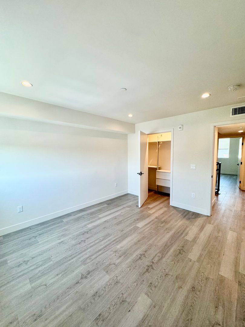 Apartment for rent at 132 Rosemont Ave, Los Angeles, CA 90026