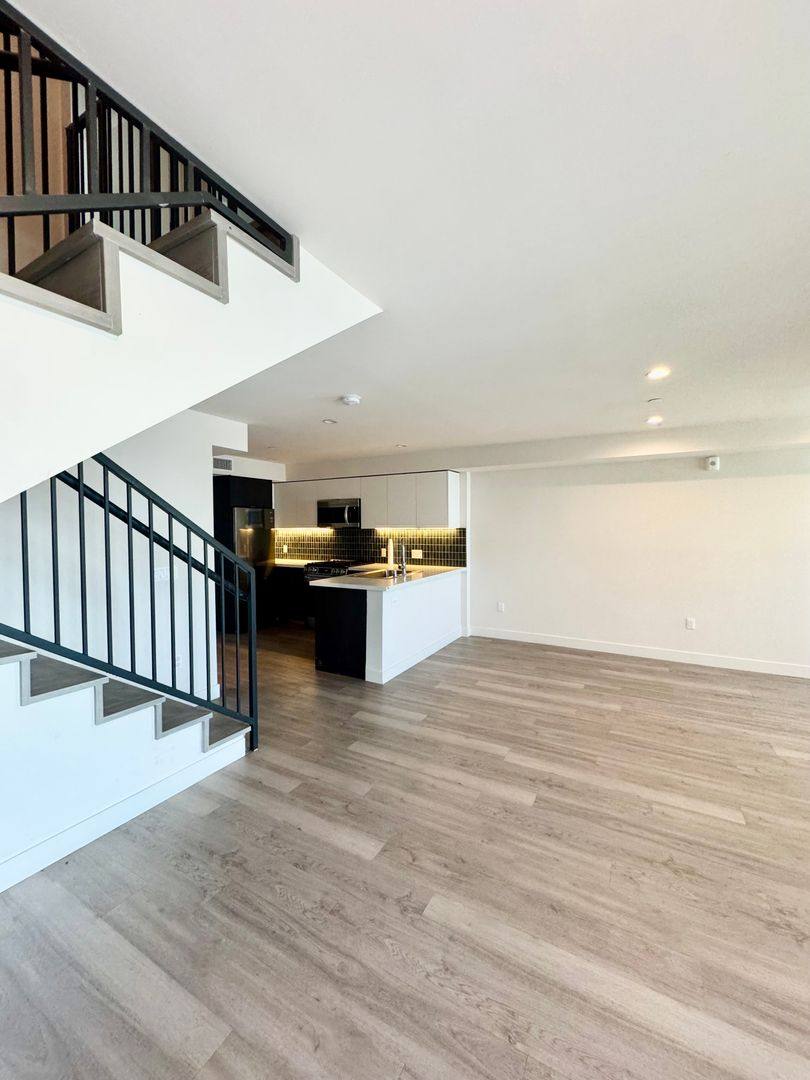 Apartment for rent at 132 Rosemont Ave, Los Angeles, CA 90026