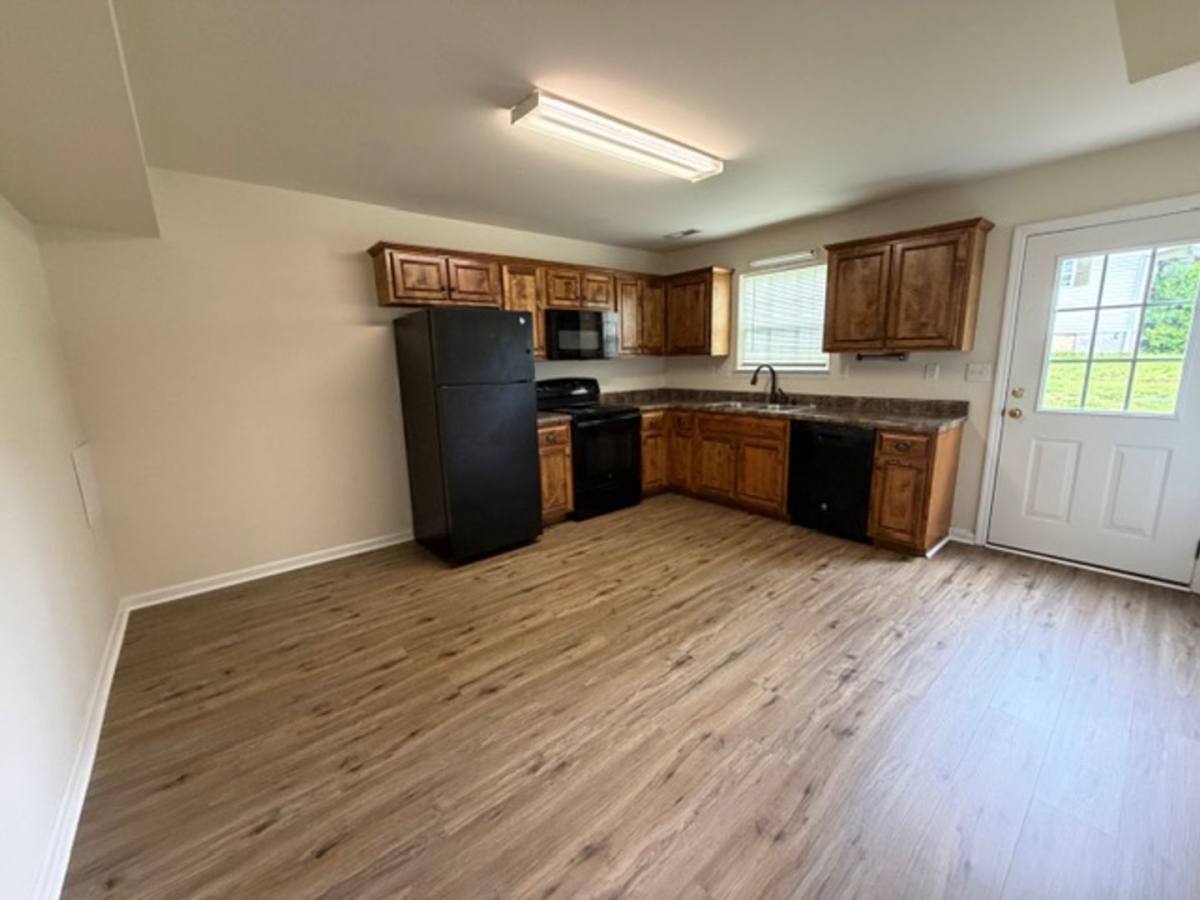 Apartment for rent at 1293 Pond St, Cleveland, TN 37311