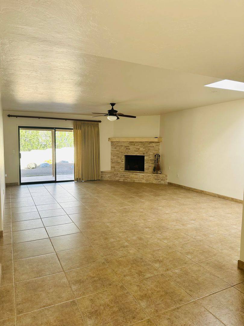 Townhouse for rent at 5731 E Paseo Del Cenador, Tucson, AZ 85750