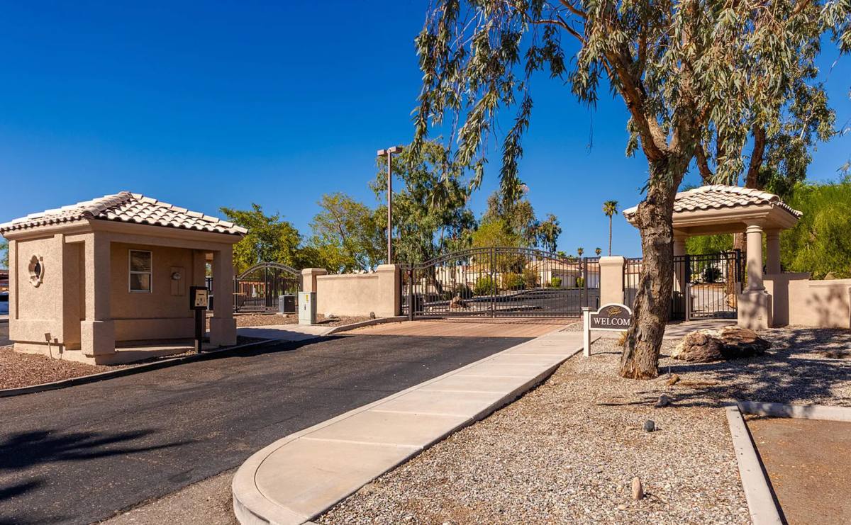 Condo for rent at 470 Acoma Blvd S #123B, Lake Havasu City, AZ 86406