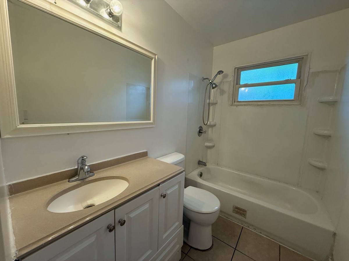 House for rent at 3149 N Gladstone Ave, Indianapolis, IN 46218