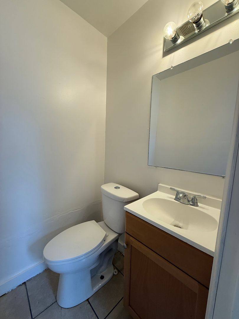 House for rent at 3149 N Gladstone Ave, Indianapolis, IN 46218