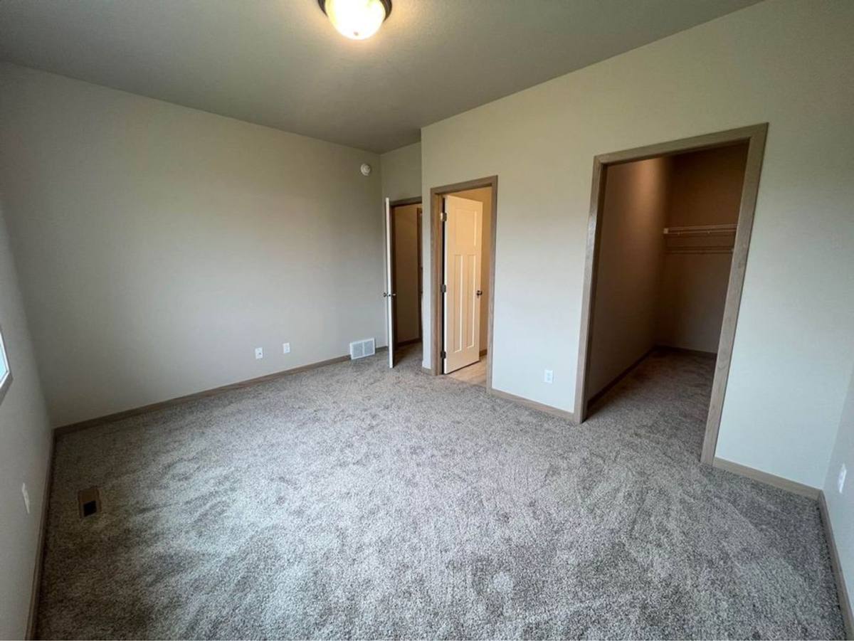 House for rent at 1512 Keystone Circle NE, Dilworth, MN 56529