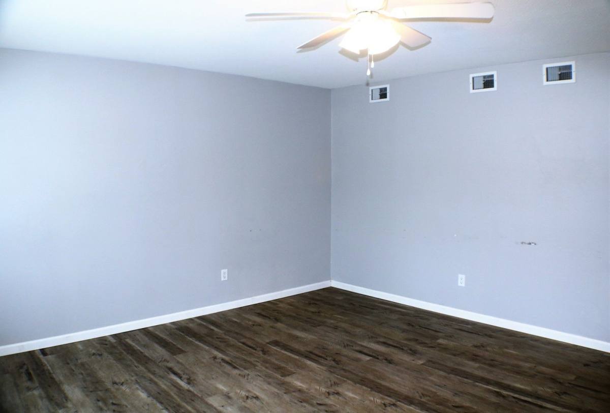 Apartment for rent at 1929 Muscatine Ave, Iowa City, IA 52240