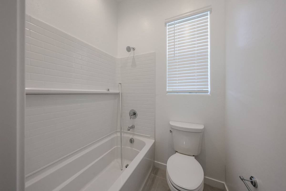 House for rent at 7850 W Hide Trail, Peoria, AZ 85383