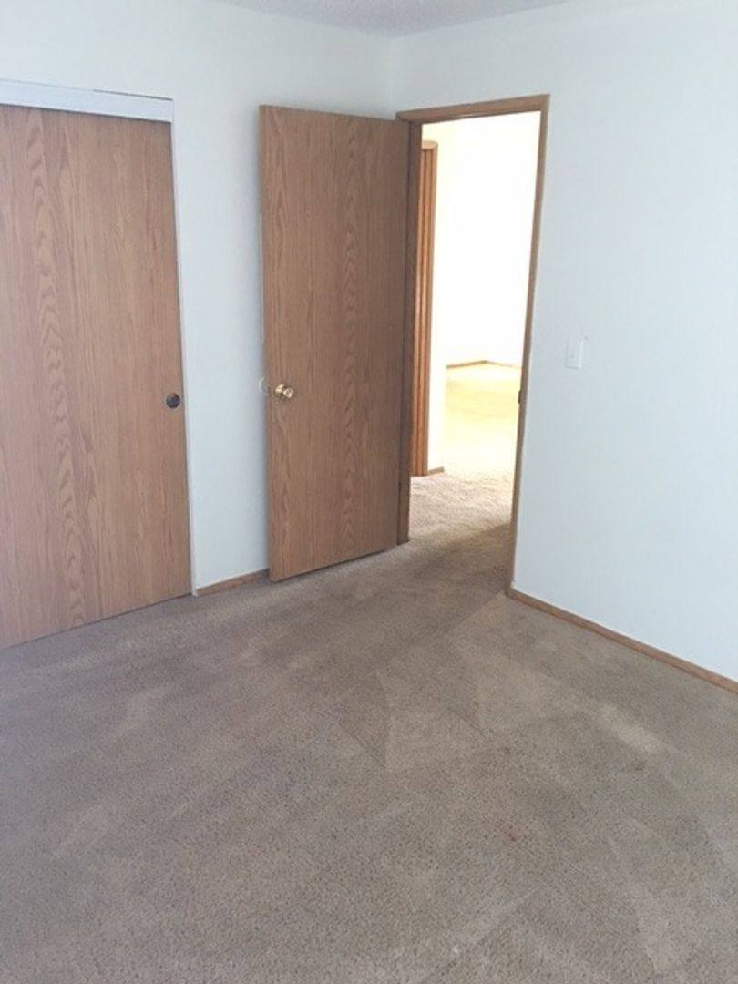 Apartment for rent at 1872 Cosmic Dr, Las Vegas, NV 89115
