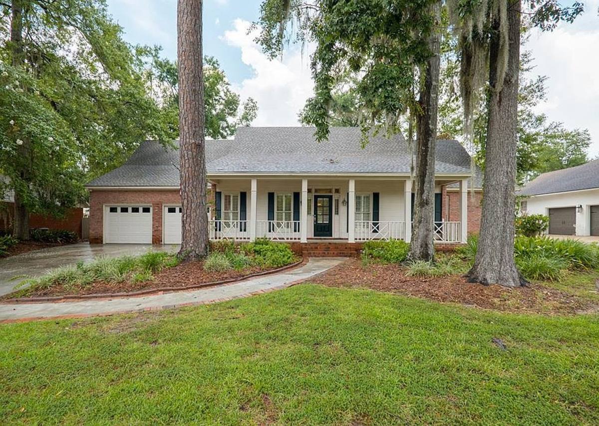 House for rent at 1009 Williamsburg Dr, Valdosta, GA 31602