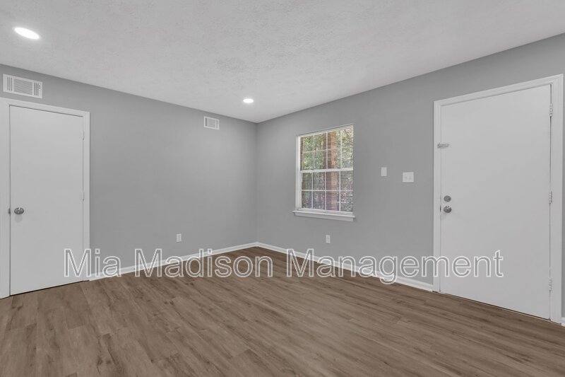 Apartment for rent at 111 E Mell St, Pooler, GA 31322