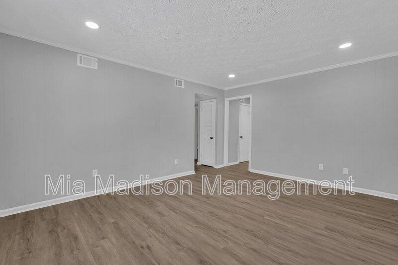 Apartment for rent at 111 E Mell St, Pooler, GA 31322