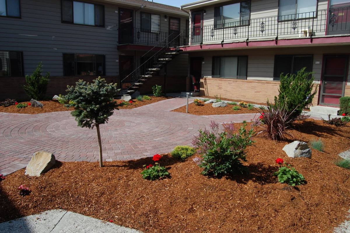 Apartment for rent at 901-951 NE 55th, Portland, OR 97213