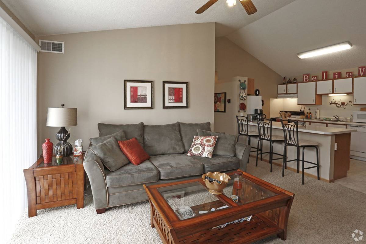 Apartment for rent at 705 Century Ave SW, Hutchinson, MN 55350