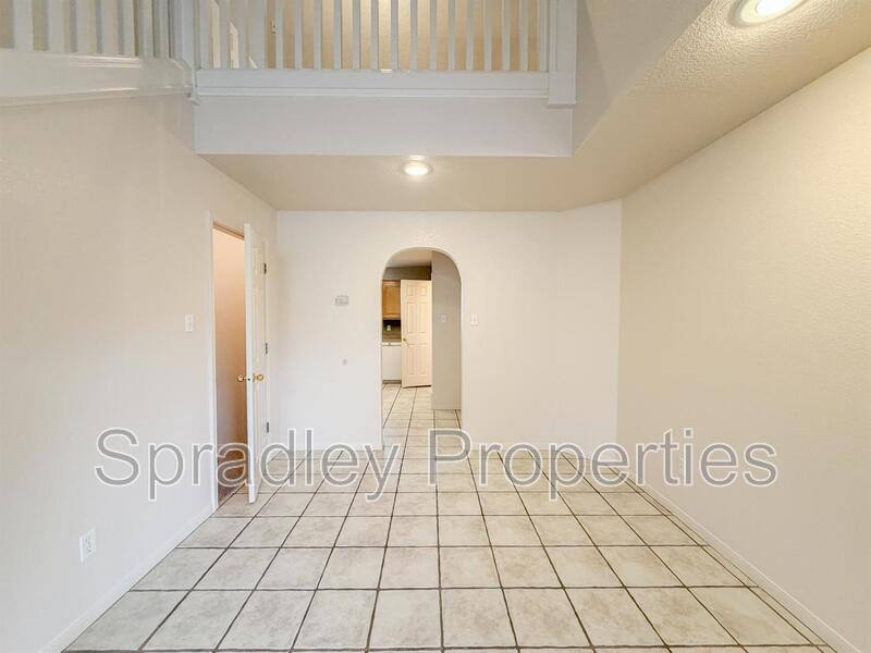 Townhouse for rent at 2024 S 55th St, Temple, TX 76504