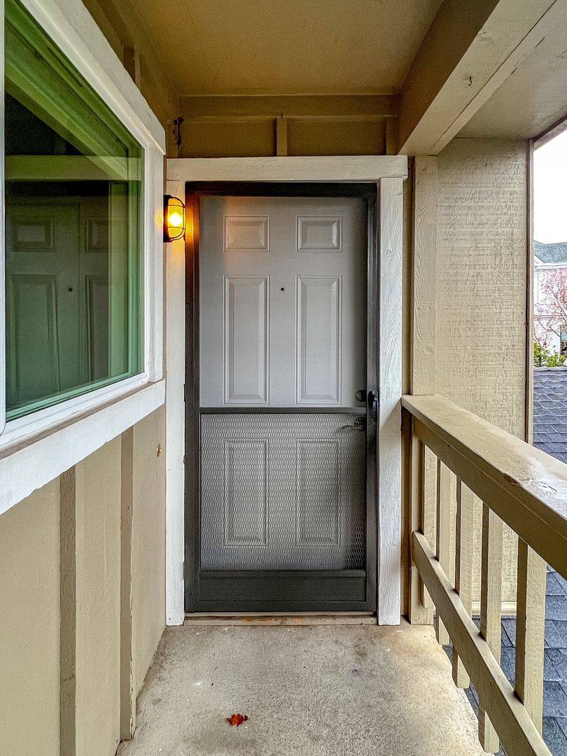 Apartment for rent at 1130-1136 Laurel St, Napa, CA 94559