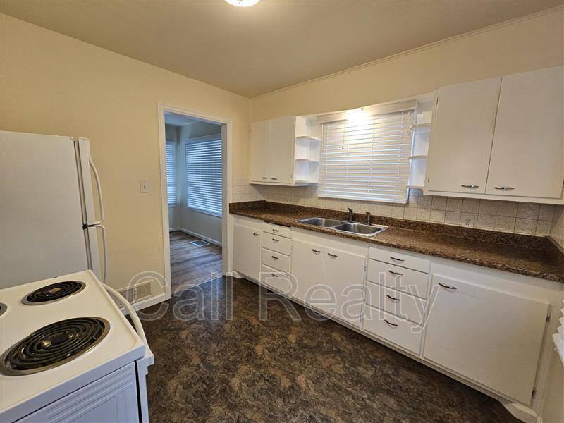 House for rent at 4723 N Cedar, Spokane, WA 99205