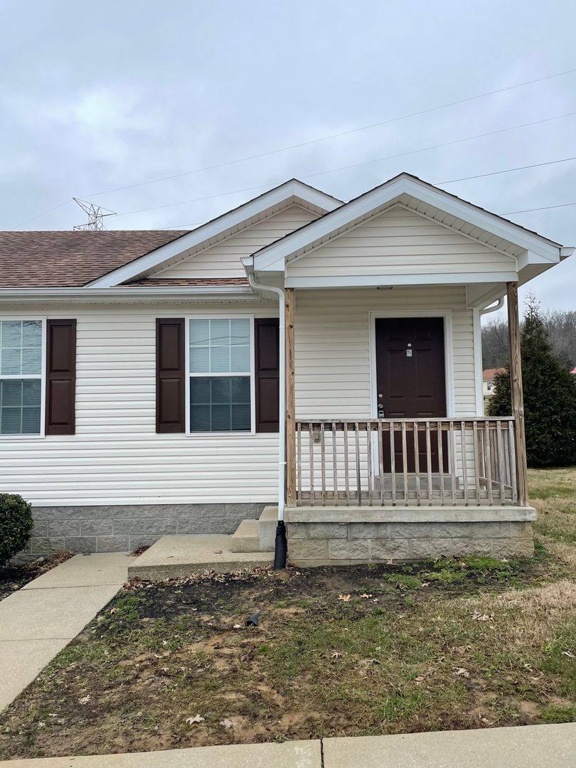 Apartment for rent at 393 Lower Stone Ave #B, Bowling Green, KY 42101