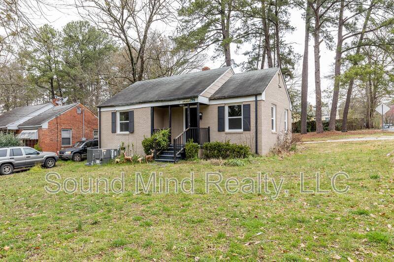 House for rent at 1729 Dallas St, Raleigh, NC 27610