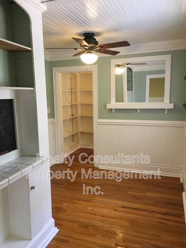 House for rent at 2461 Lyndhurst Ave, Winston Salem, NC 27103