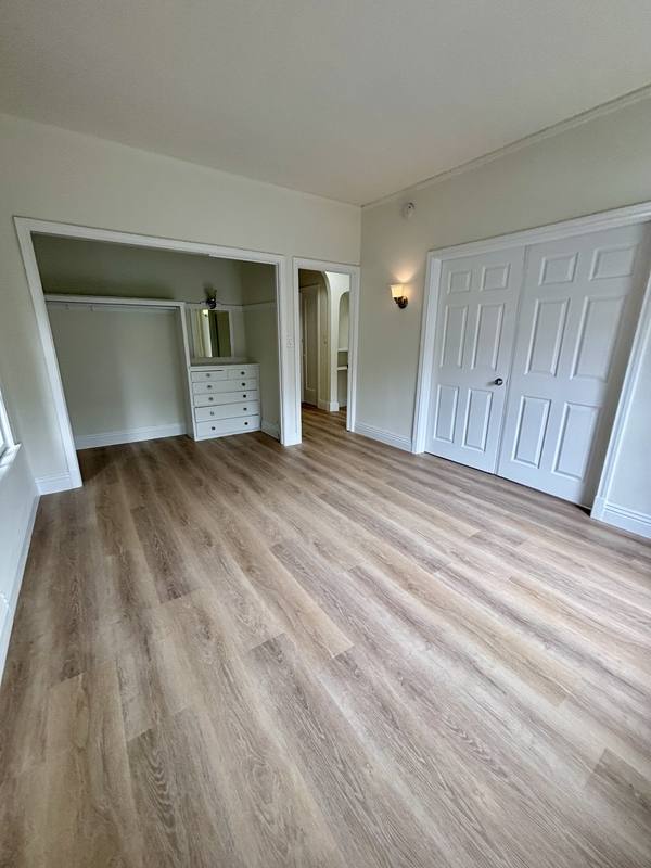 Apartment for rent at 21 Westminster Ave #101, Venice, CA 90291