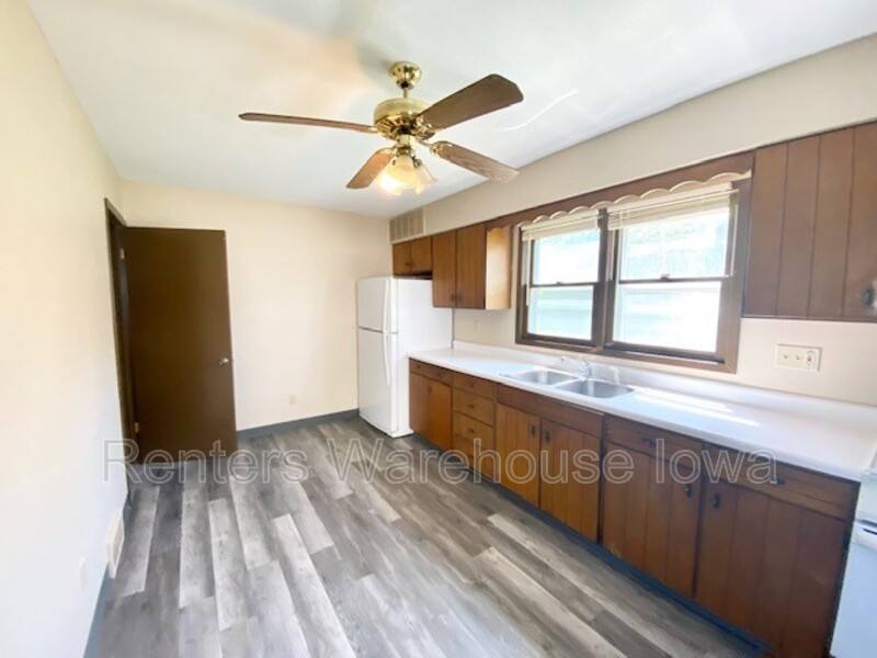 Apartment for rent at 3314 Valdez Court, Des Moines, IA 50310