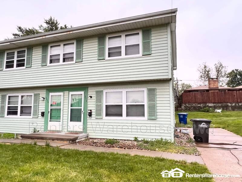 Apartment for rent at 3314 Valdez Court, Des Moines, IA 50310